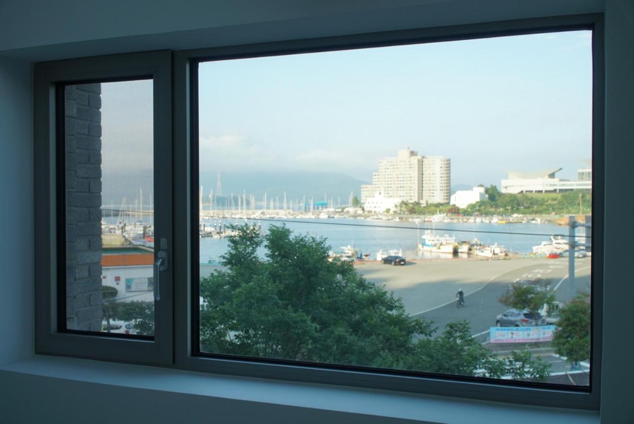 Laon On 37 Bed & Breakfast Tongyeong Exterior photo