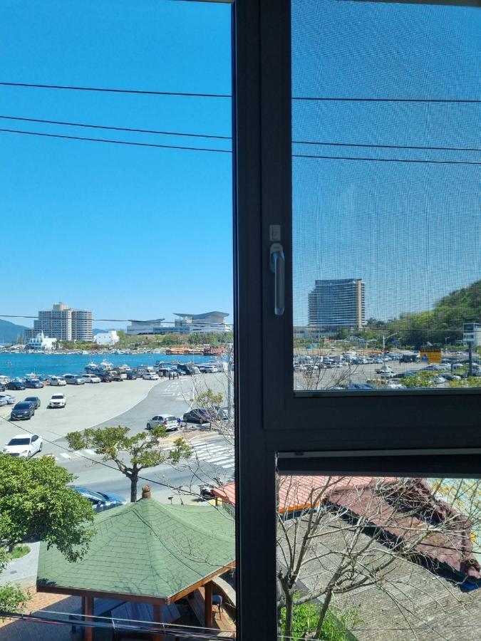 Laon On 37 Bed & Breakfast Tongyeong Exterior photo
